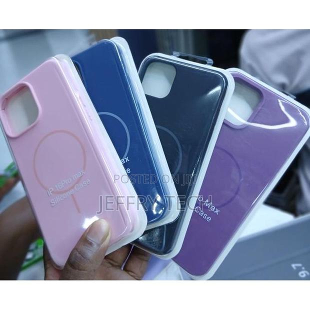 Apple Premium Magsafe Silicone Case for iPhone 13 Pro Max Soft Touch F - main view