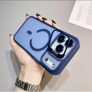 iPhone 17 Pro Max Transparent Magnetic Smiley Face Case With Camera