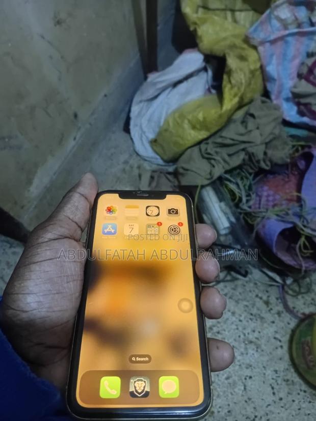 Apple XR 64 GB Yellow - thumbnail 5