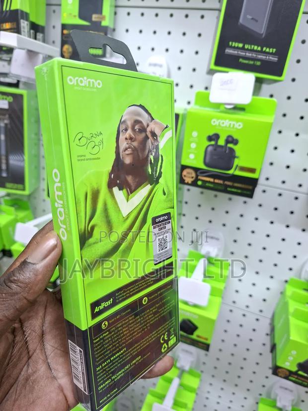 Oraimo Powerflow B11 10000mah 15w Power Bank - thumbnail 3