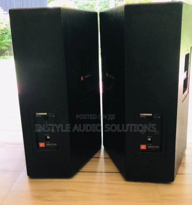 4 Channels Powered Mixer Full Set With 2 JBL Mid Range Speakers - thumbnail 2