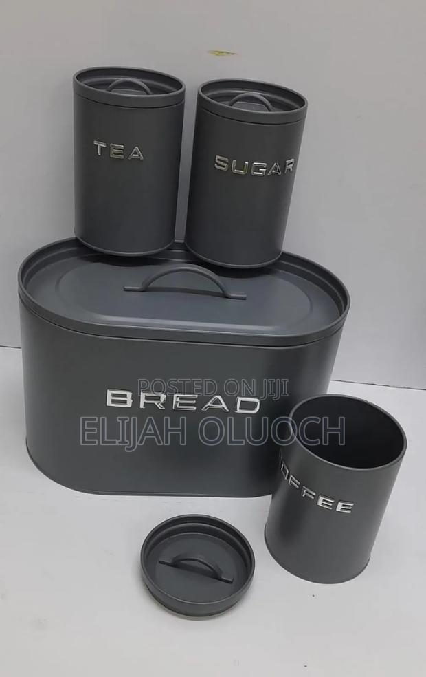 Unique And Elegant Bread Storage Bin With 3pcs Canisters - thumbnail 2