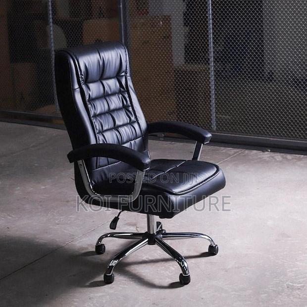 Office Chair : Ergonomic High-Back Executive Office Chair - thumbnail 6