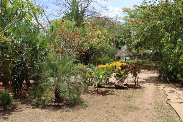 1⁄4 Acre Plot for Sale – Galu Kinondo - thumbnail 9