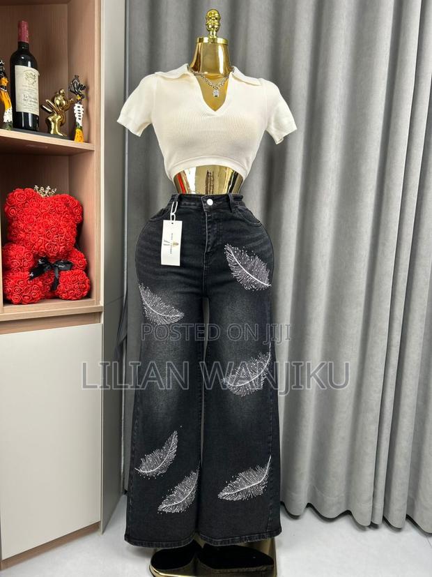 Women Quality Jeans - thumbnail 2