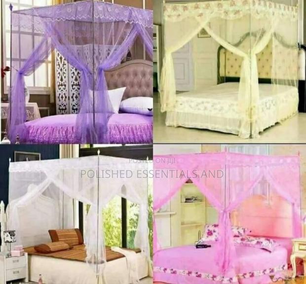 4 Stand Mosquito Nets - main view