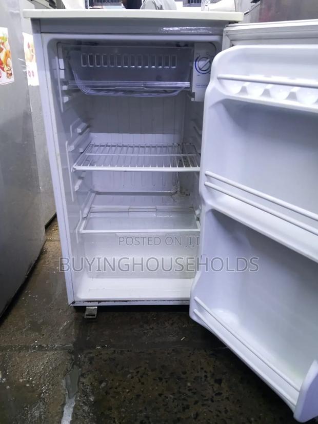 Samsung 90l Fridge - thumbnail 2