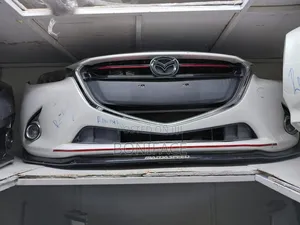 Mazda Demio New Shape Complete Nosecut