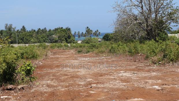 Kikambala Prime Plots On Sale 2nd Row From The Beach