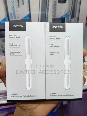Ugreen Earbuds Cleaner Kit for Airpods TWS Earphone.