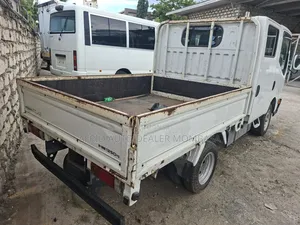 Nissan Cabstar Double Cabin