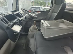 Nissan Cabstar Double Cabin