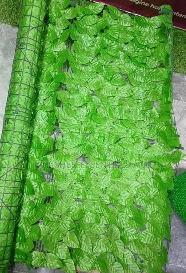 Light Green Artificial Fence for Privacy - main view