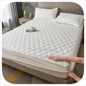 All SizesPremium Quality Waterproof Mattress Protector / Cover