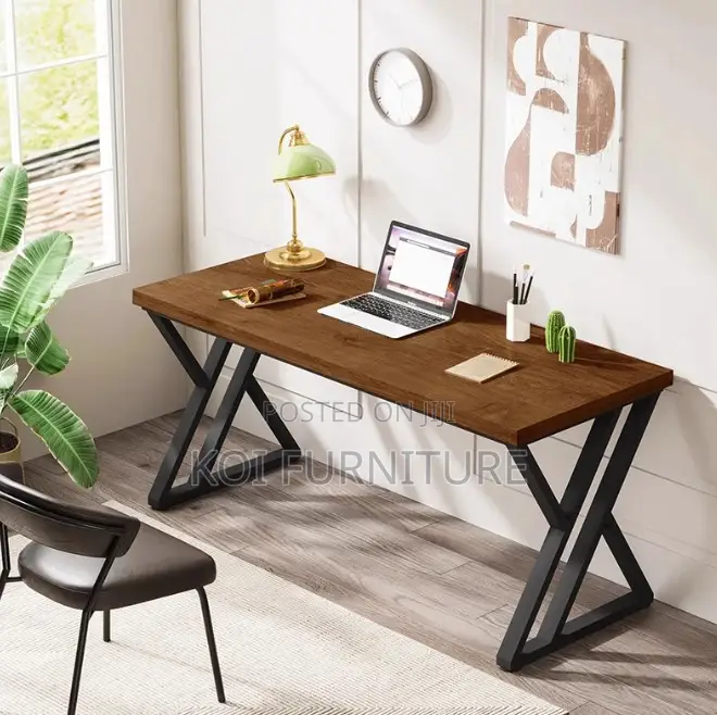 Office Desk : 1.4m Rustic Large Computer Desk With Metal Base.