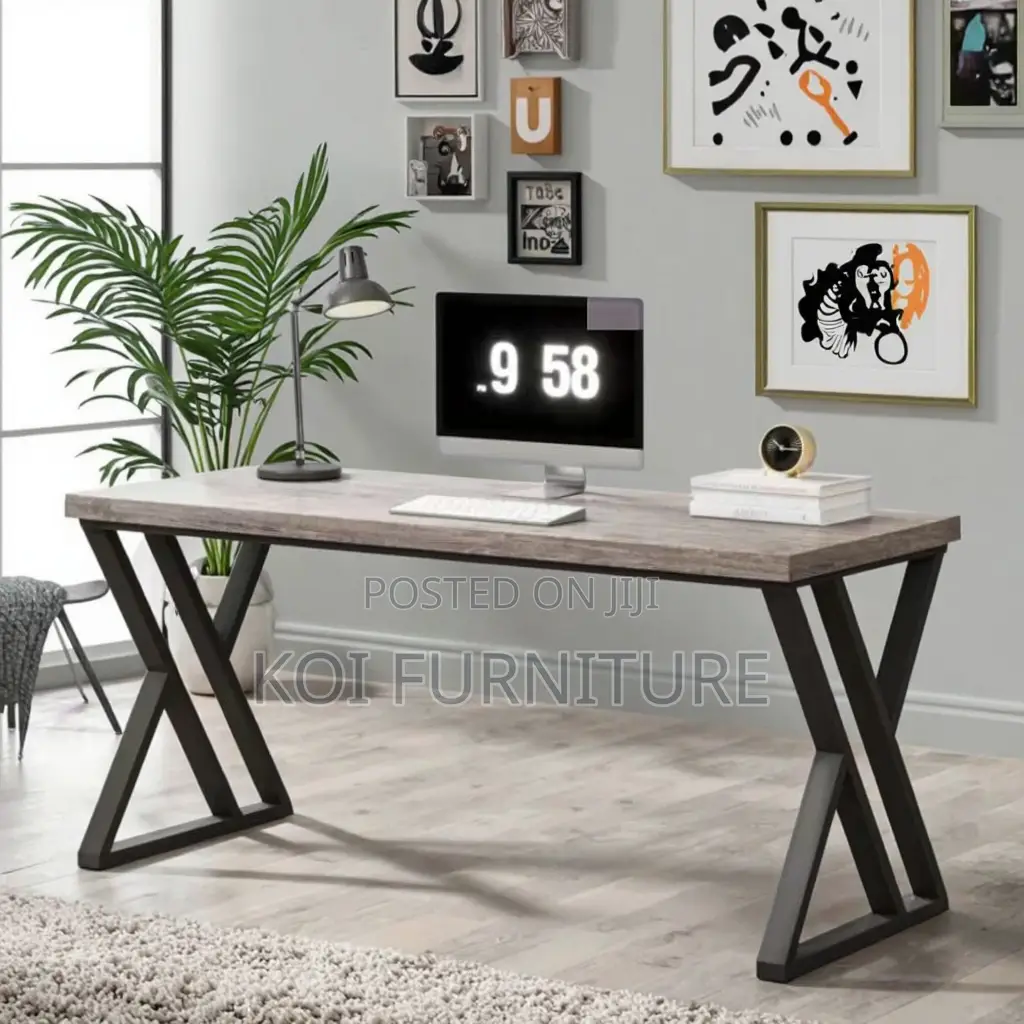 Office Desk : 1.4m Rustic Large Computer Desk With Metal Base.