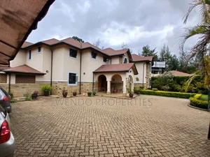 5bdrm Villa in Karen for rent
