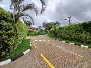 5bdrm Villa in Karen for rent