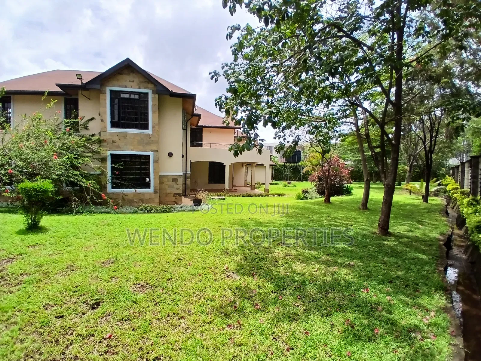 5bdrm Villa in Karen for rent