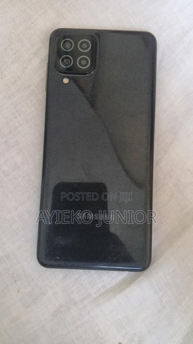 Samsung Galaxy A22 128 GB Black - main view