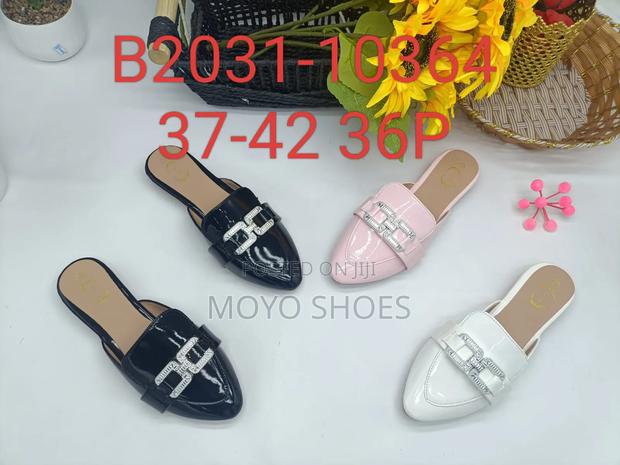 Stylish Ladies Flat Shoes – Wholesale Price Available