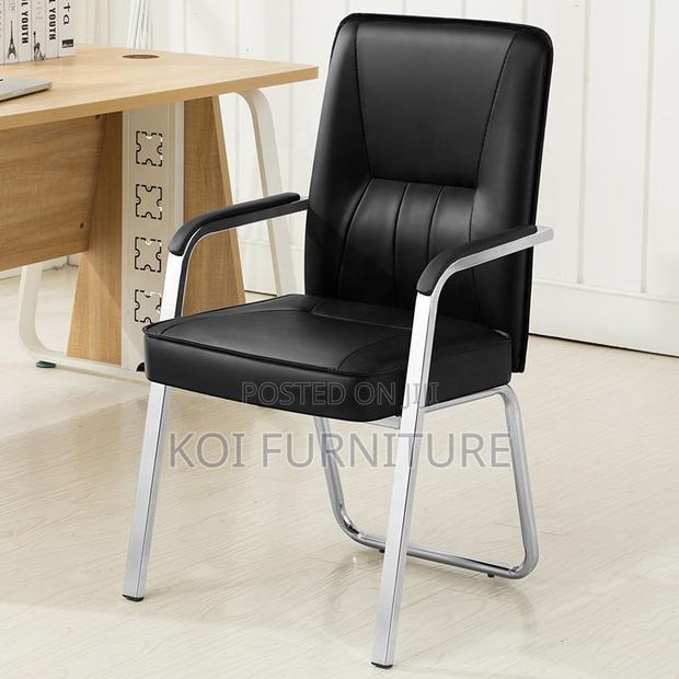 Office Chair : Modern Black Leather Visitor Chair – Chrome Frame - thumbnail 2