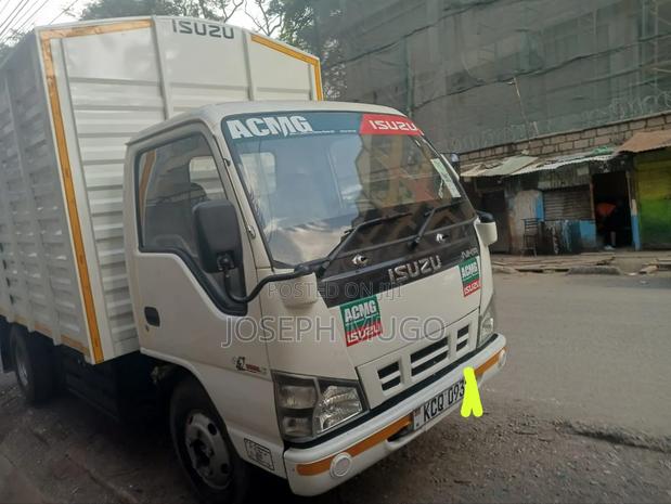 Isuzu NKR 2018 Model - thumbnail 3