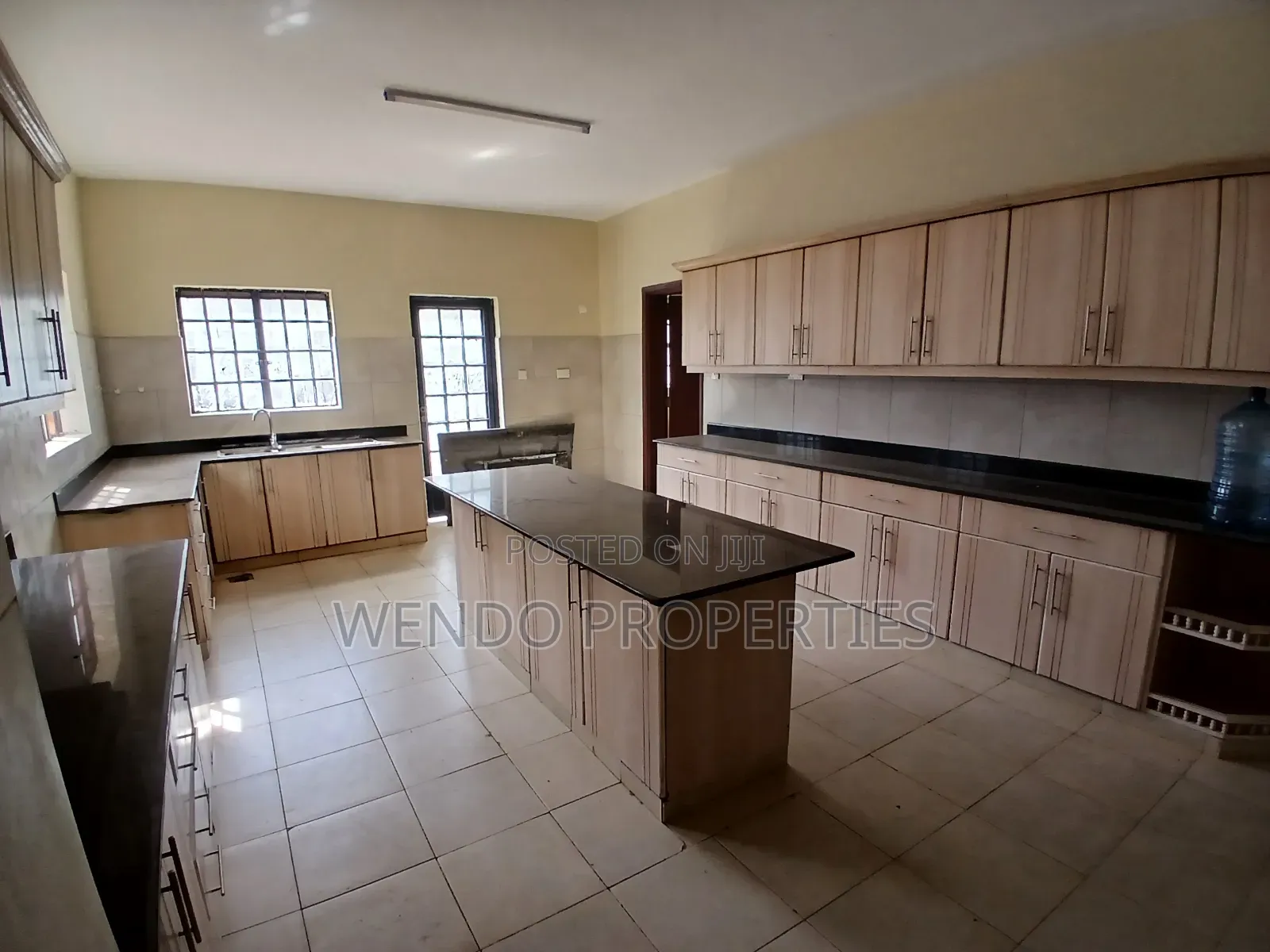 5bdrm Villa in Karen C for rent