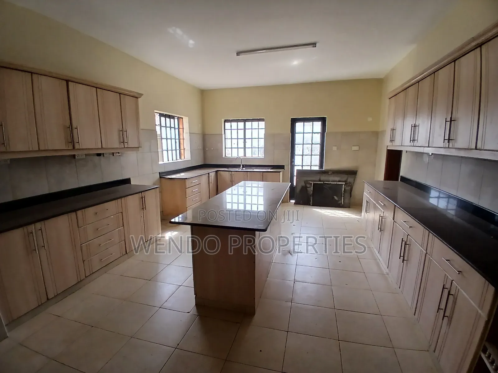 5bdrm Villa in Karen C for rent