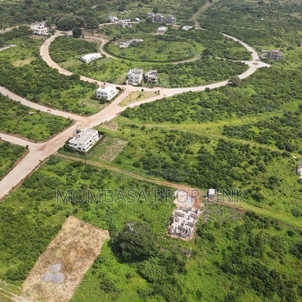 Beachfront Gold! 1/8th Acre Plots in Vipingo – Gated Secure! - thumbnail 13