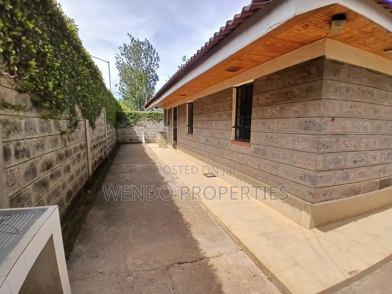 3bdrm Bungalow in Hardy for rent