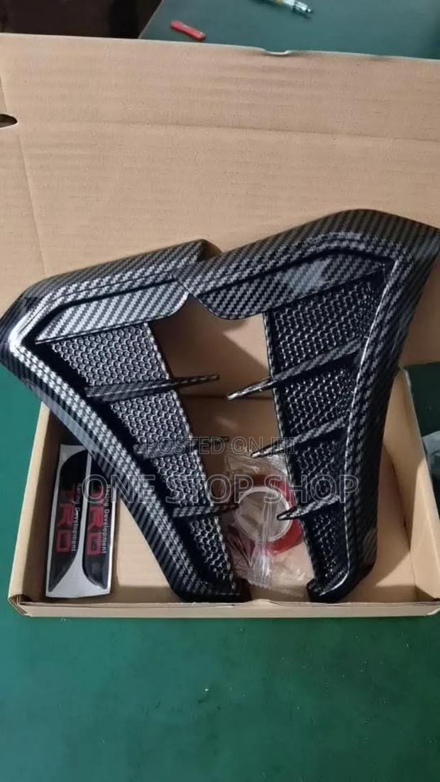 2x Side Wing Fender Air Vent - thumbnail 2
