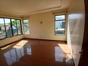 5bdrm Villa in Karen C for rent