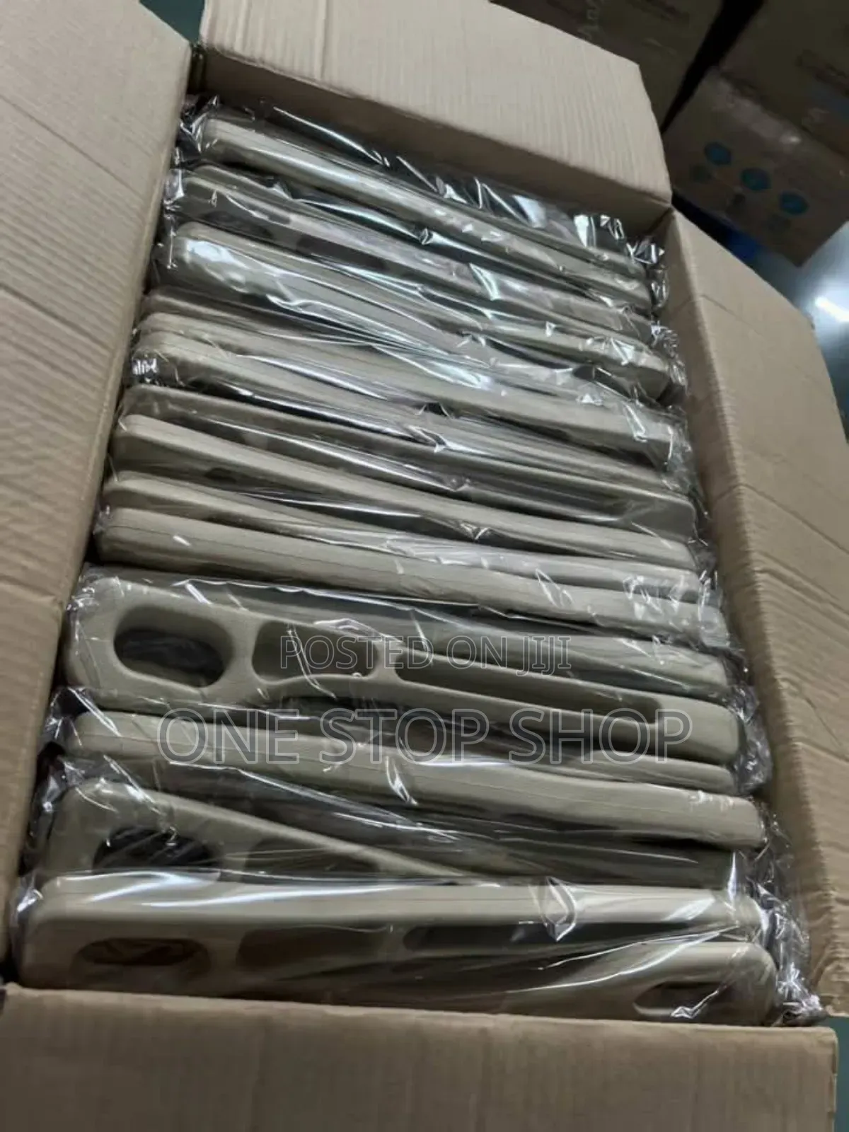2x Grey Flexible Universal Car Seat Gap Filler Organizer
