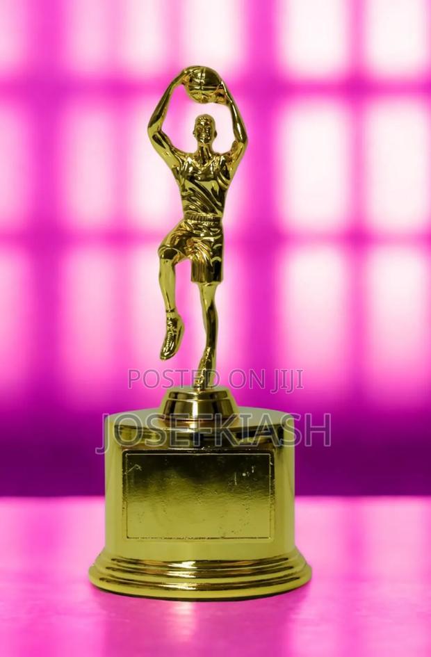 Basketball Trophy - main view