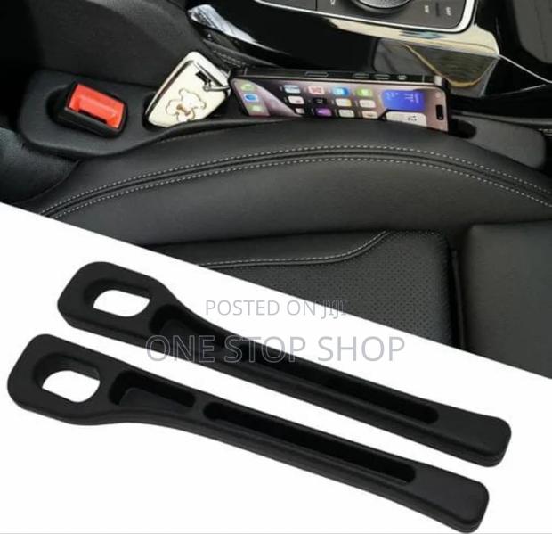 2x Universal Fit Fil the Gap Between Seat Console Organizer