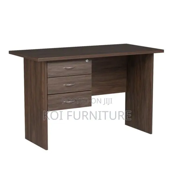 Office Desk : 0.9m Modern Office Desk Featuring a Dark Walnut Finish