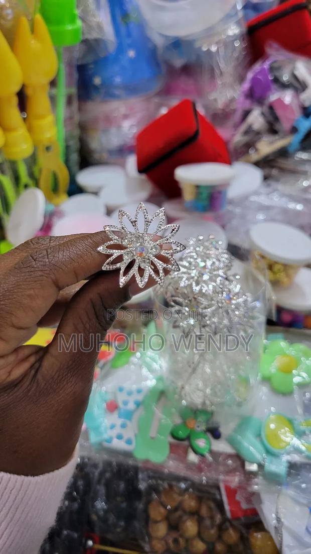 Bridal Hair Pins - thumbnail 3