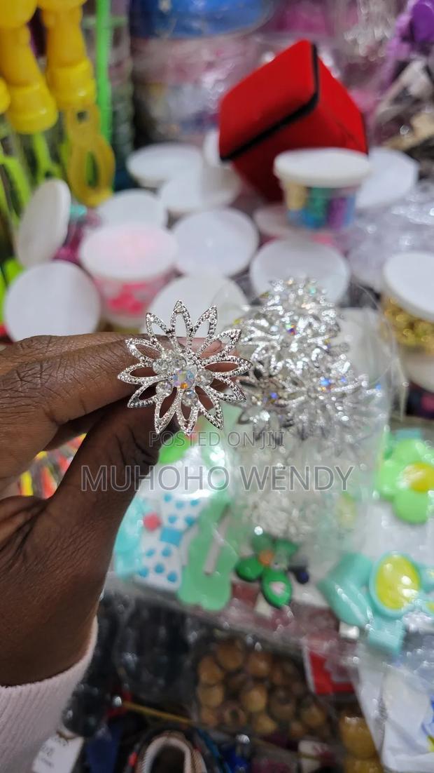 Bridal Hair Pins - thumbnail 4