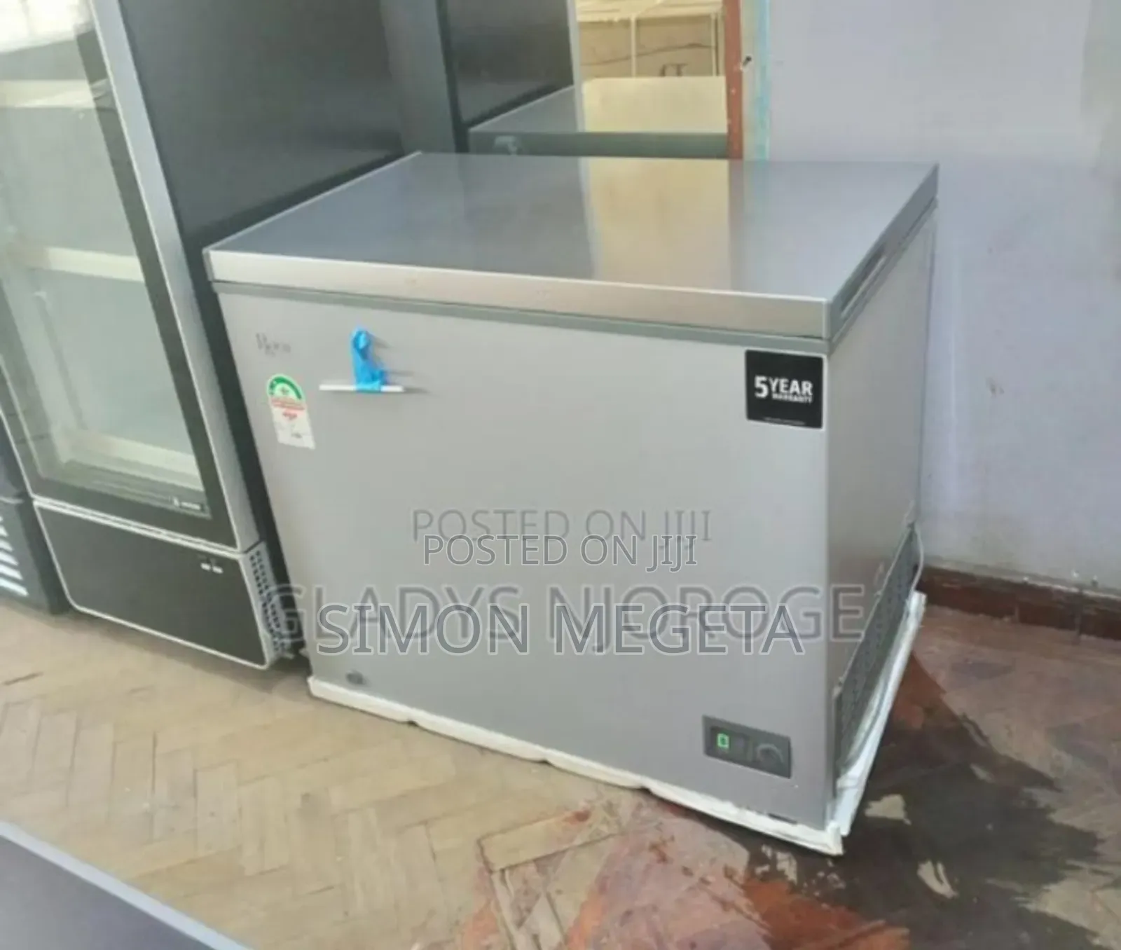 Full Commercial Premier 300l Freezers