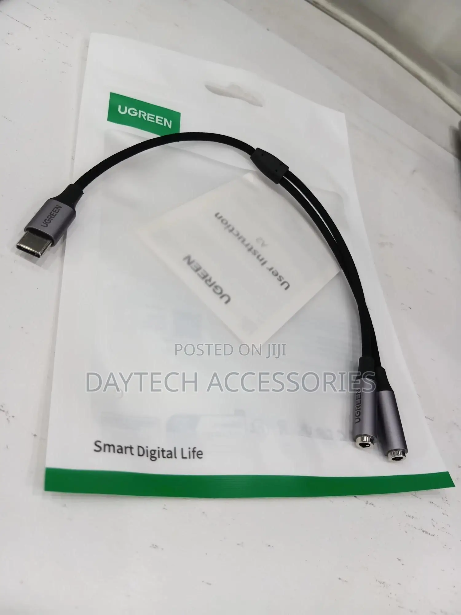 Ugreen Av144 Usb Type-C to Dual 3.5mm Headphone Jack Audio Adapter.