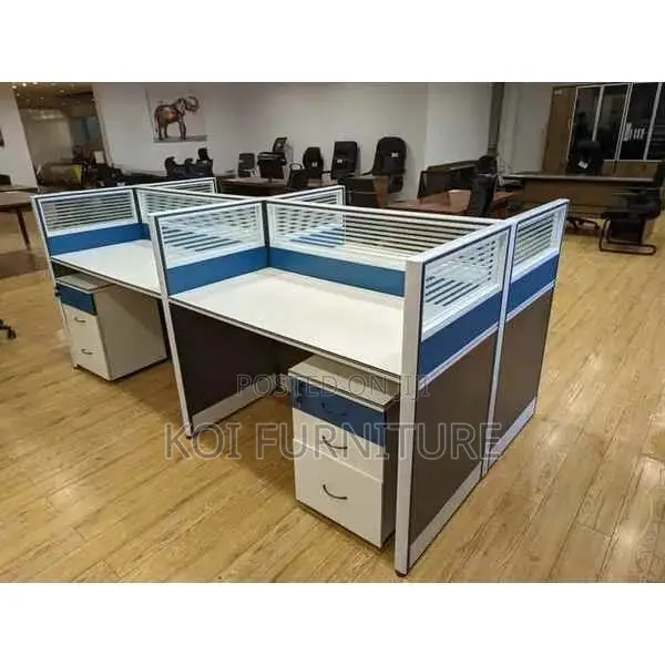 Office Desk : 4-Person Modular Office Workstation Pod