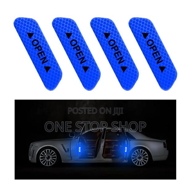 4pcs Blue Night Glow Night Safety Door Reflective Stickers