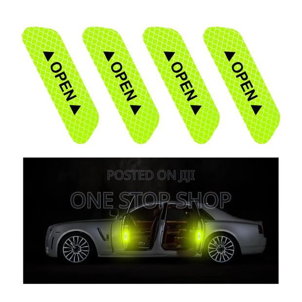 4pcs Luminous Green Car Door Open Reflective Warning Mark