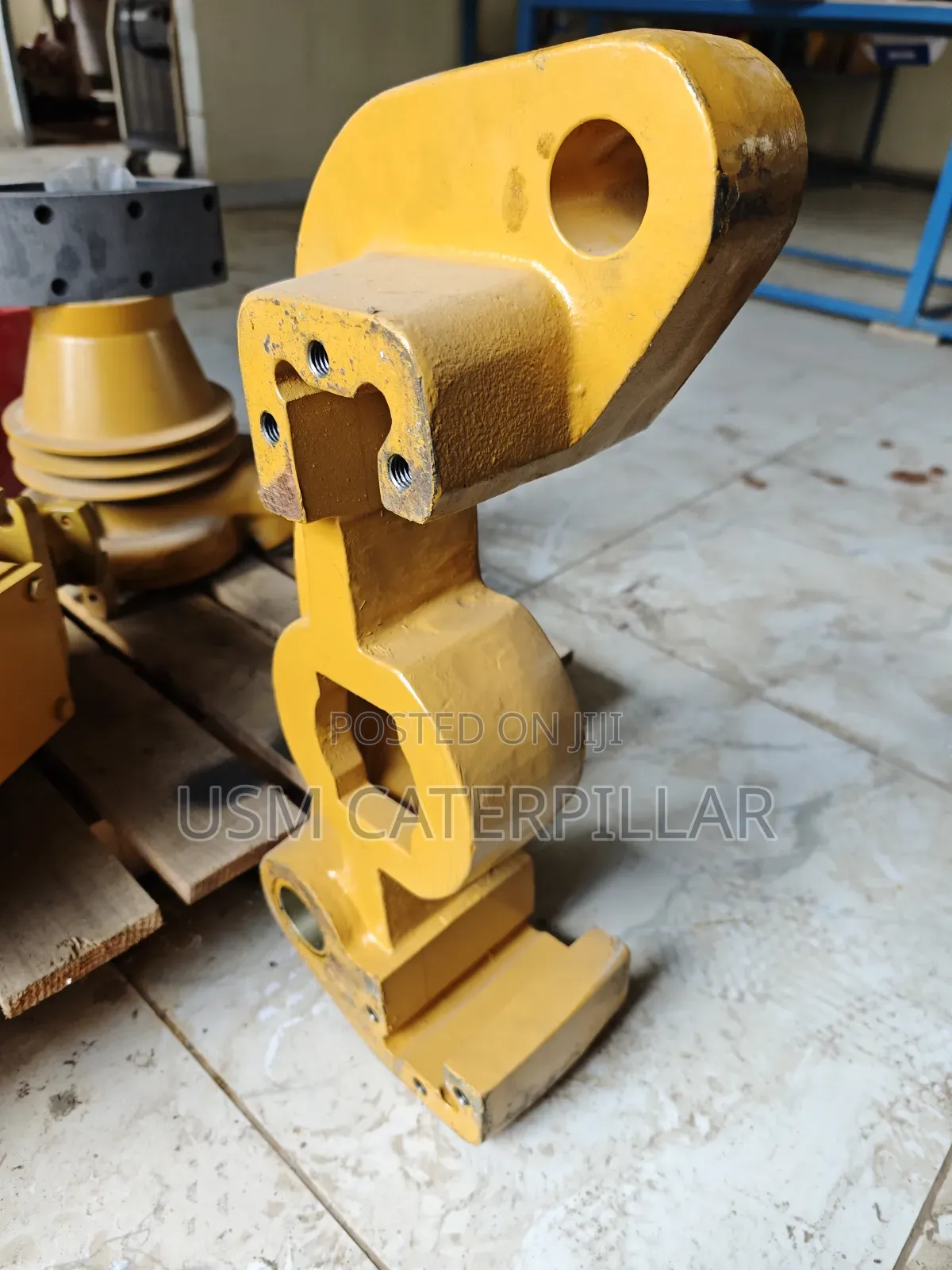 Cat 140g Bracket 112-5060