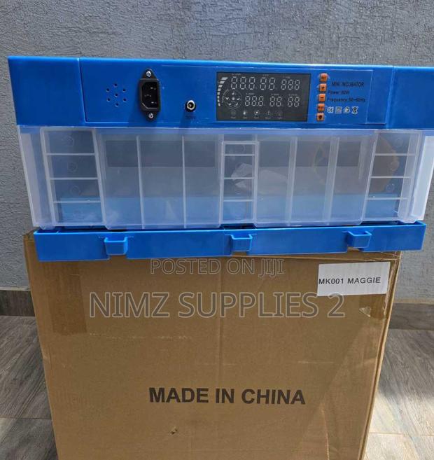 Egg Incubator 
Ac/Dc 64eggs - main view