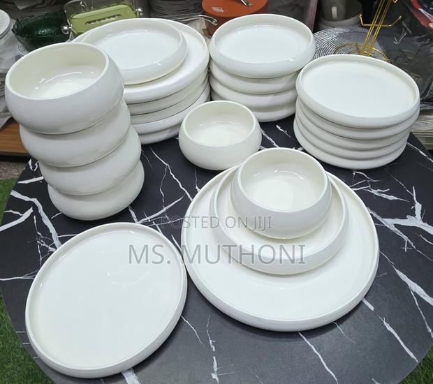 24pcs Unique, Modern Curved White Ceramic Dinner Set - thumbnail 2