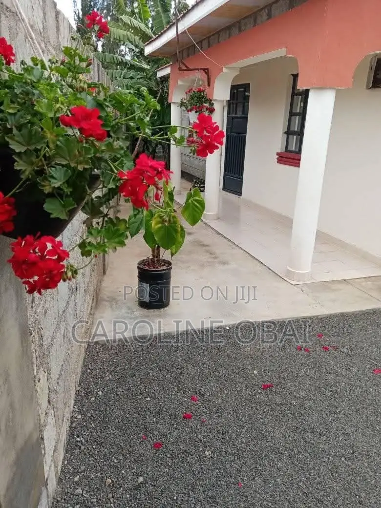 3bdrm Bungalow in Matasia for sale