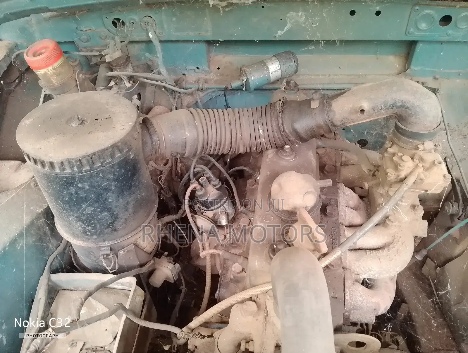 Land Rover Defender 1981 White