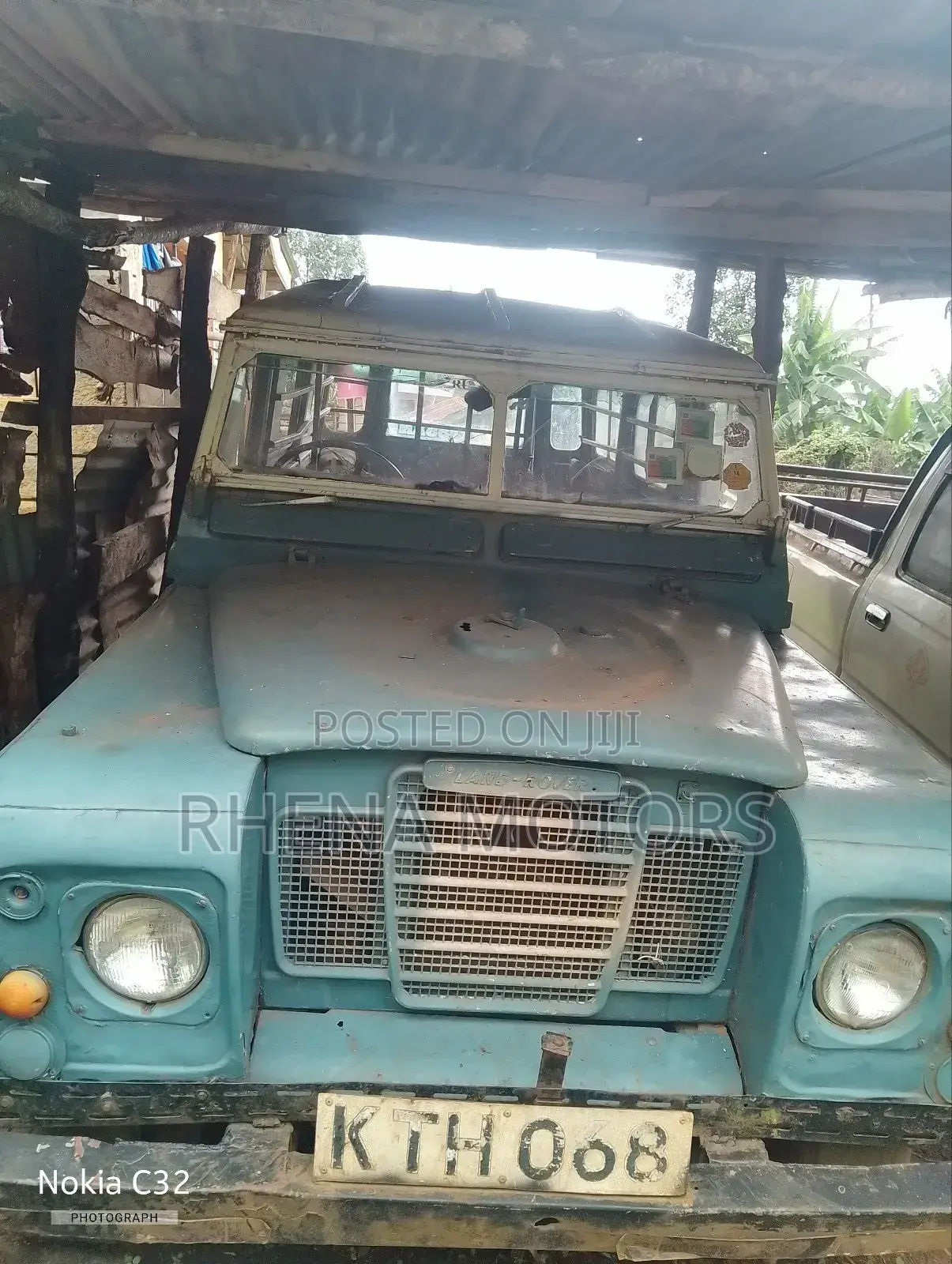 Land Rover Defender 1981 White